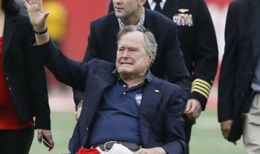 Dix moments clés dans la vie de George Bush père
