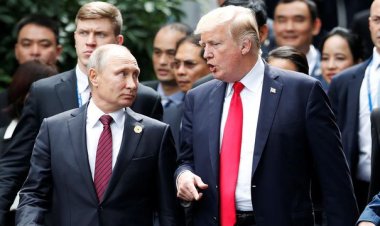 Ingérence russe: Trump pointe maintenant la responsabilité de Poutine