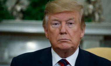 États-Unis: Donald Trump annonce le départ du chef des services de renseignement