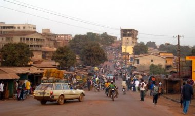 Affaire de corps sans tête à Labé : Une maison incendiée et des dégâts matériels importants !