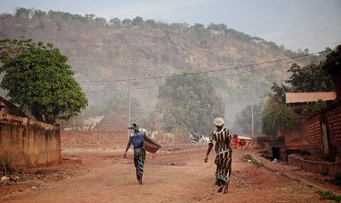 Faranah : un officier de l’armée percute un cultivateur et tente de s’enfuir !