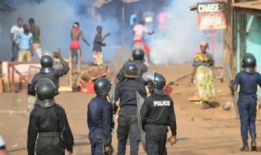 ÉLECTIONS ET MANIFESTATIONS : LA MALÉDICTION DU POUVOIR D’ALPHA CONDÉ ( Tchianguel )