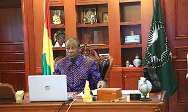 Lutte contre le Coronavirus : Alpha Condé invite le corps médical à plus d’engagement