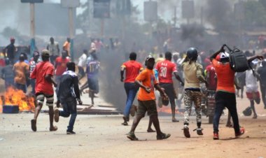 Guinée: tensions et défiance à la veille du double scrutin