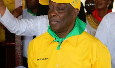 Covid 19 en Chine : le comité central du PCC adresse ses remerciements au RPG Arc-en-ciel (copies)