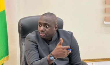 Cadre de vie : le  Ministre Mory Condé s’en mêle les pinceaux !!!