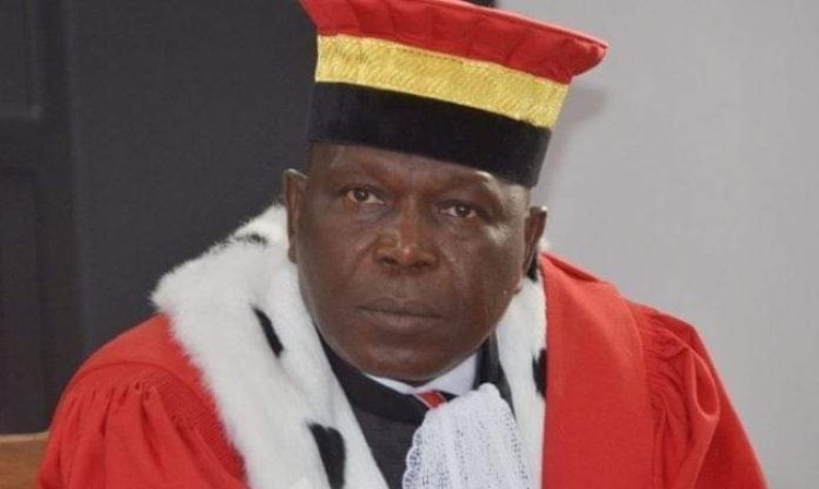 Guinée : La cour constitutionnelle valide la nouvelle constitution !