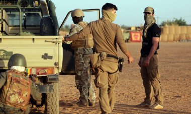 Attaque à Tinzawatène (Mali) : Enquête sur une possible implication militaire ukrainienne
