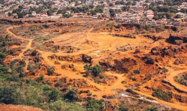 Procès du pêcheur Lanciné Konaté pour vol de moto au tribunal de Kaloum
