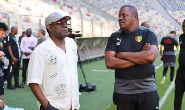 Syli National : Bouba Sampil revient sur sa rencontre avec Kaba Diawara à Paris