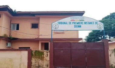 Tribunal de Dixinn (Conakry) : Pépé Francis Haba et ses coaccusés confrontés aux contenus de leurs téléphones