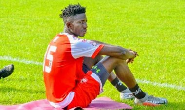Transfert : Gnagna Barry quitte Horoya et rejoint l'Algérie