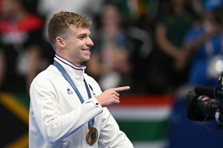 JO-PARIS : Un prodige chinois remporte sa troisième médaille d’or en plongeon à 17 ans