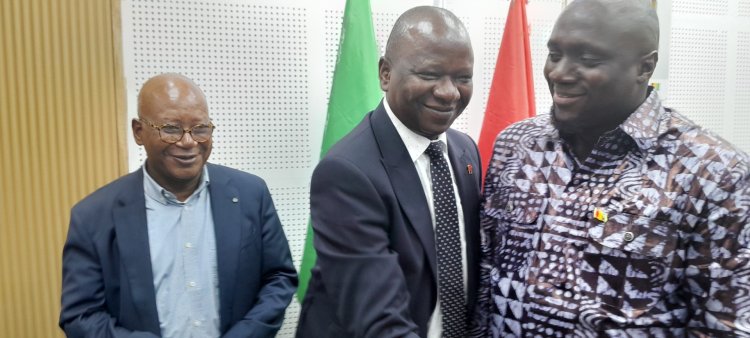 Visite des ministres Bouna Sylla et Kalil Condé à Siguiri : Les orpailleurs dénoncent un manque de clarté dans les explications