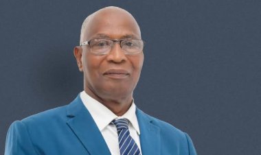 Bah Oury, Premier ministre chef du gouvernement : "Je vous ai tendu la main, vous l'avez mordue, et la hache est tombée"