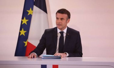 Emmanuel Macron : « Ne laissons pas croire que les morts en Ukraine valent plus que ceux à Gaza