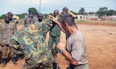 Guinée : La présence militaire française enfin confirmée
