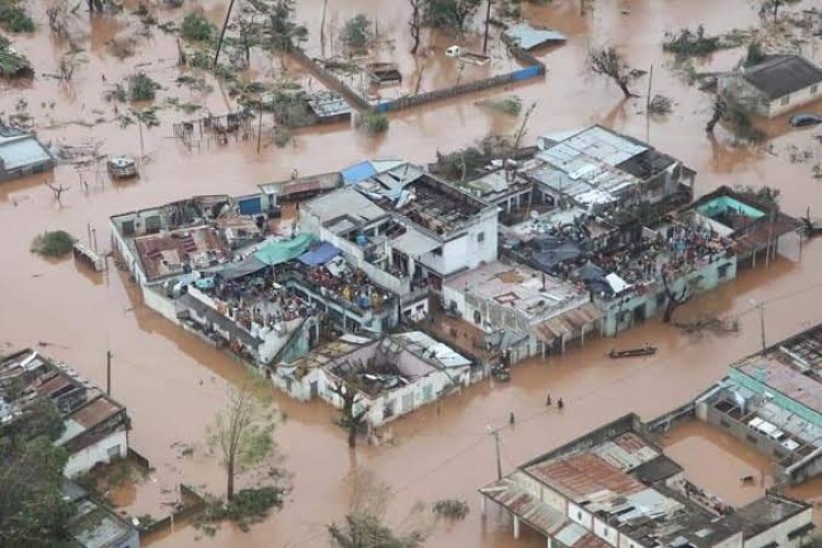 Inondations à Dounet : Champs submergés, les populations fuient leurs maisons dans le secteur de Bafing pour sauver leurs vies