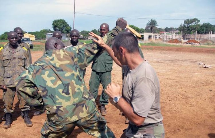 Guinée : La présence militaire française enfin confirmée