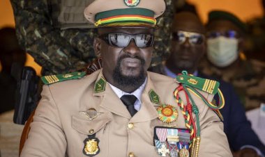 Le gouvernement militaire de Guinée dissout des dizaines de partis politiques en l'absence d'une date d'élection