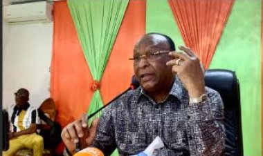 Lansana Kouyaté réélu président du PEDN et investi candidat à la présidentielle