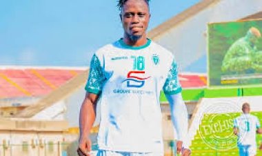 Mohamed Saliou Bangoura "Aloba" rejoint le Moulidada Club en Algérie