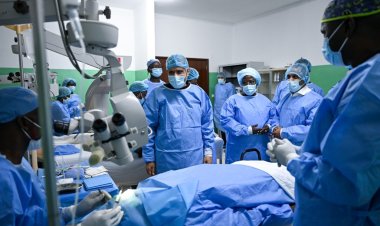 Le secrétaire général de la Ligue musulmane mondiale supervise un programme médical en Guinée-Bissau