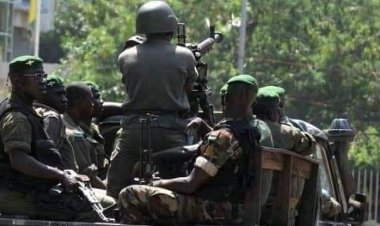 Guinée : Des arrestations après une distribution illégale de Bazin