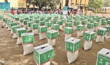 KSrelief Distribue 500 Paniers Alimentaires à Conakry, Guinée