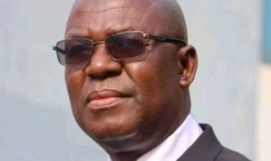 Faya Millimouno alerte : “L’indépendance de la Guinée nous échappe peu à peu”