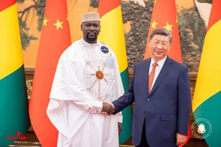 4 octobre 1959 : la Guinée établit ses premières relations diplomatiques avec la Chine