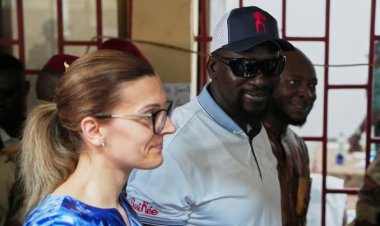 Présidentielle 2025 : le Bloc Libéral reconnaît la victoire de Mamadi Doumbouya