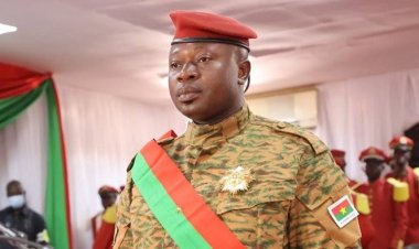 Burkina Faso : Paul-Henri Damiba remis aux autorités burkinabè après son arrestation au Togo