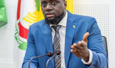 À Conakry, un dernier hommage chargé d’émotion pour le magistrat Malick Marcel Oularé