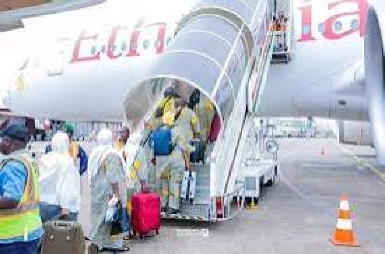 Après une escroquerie, 416 pèlerins guinéens attendent encore leur départ pour le Hajj 2026