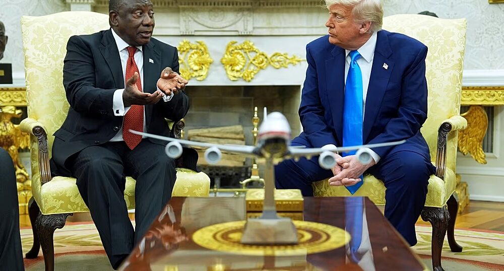 L’ambassadeur sud-africain Meyer appelle à un dialogue direct avec les États-Unis