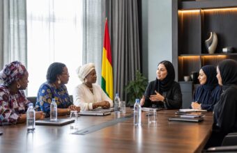 Illustration de femmes d’affaires africaines et arabes lors d’un échange professionnel