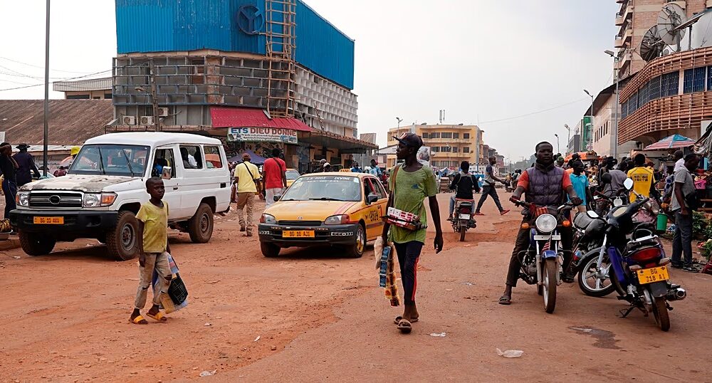 Retour à Bangui de trois otages libérés après dix mois de captivité en République centrafricaine