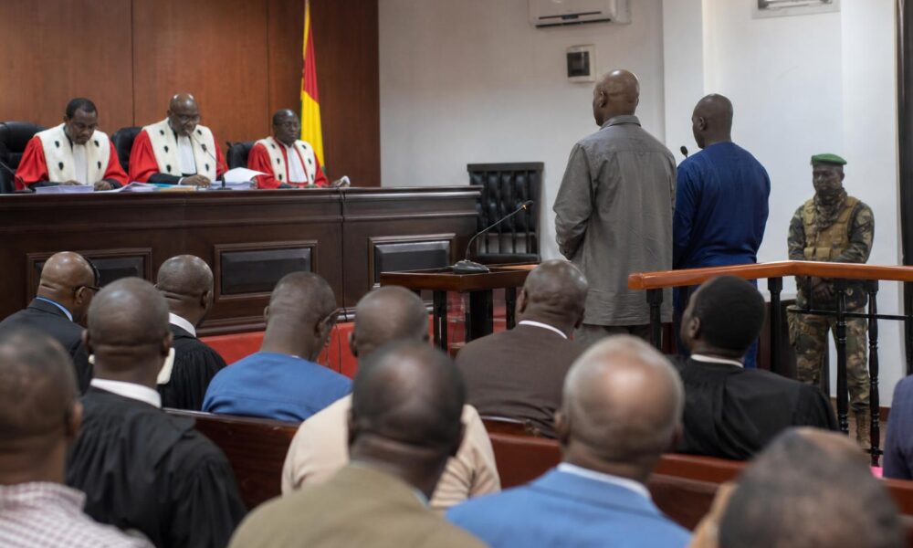 Le Parquet spécial près la CRIEF répond aux menaces de débrayage des huissiers en Guinée