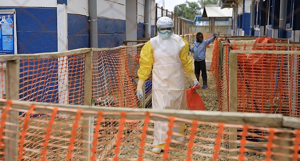 Illustration d’une équipe de santé mobilisée face à une épidémie d’Ebola en République démocratique du Congo