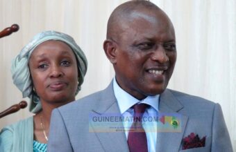 Fana Soumah lors de son installation comme ministre de la Communication, de l’Économie numérique et de l’Innovation