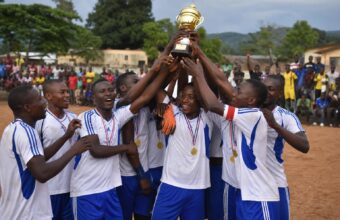 La finale du tournoi des vacanciers de Fria au stade Konko Sylla