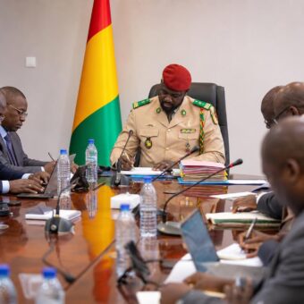 Le président guinéen Mamadi Doumbouya