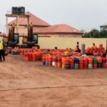 Bouteilles de gaz domestique dans un point de recharge à Kankan