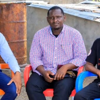 Des familles recherchent leurs proches disparus à Maiduguri, dans le nord-est du Nigeria