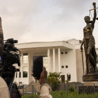 Illustration d’une procédure judiciaire concernant l’accès à TikTok au Nigeria