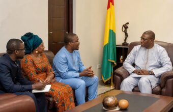 Moussa Moise Sylla reçoit l’équipe de Nord-Sud Communication pour la présentation de son agenda culturel