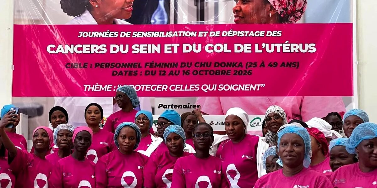 Activités de sensibilisation et de dépistage organisées au CHU de Donka dans le cadre d’Octobre Rose