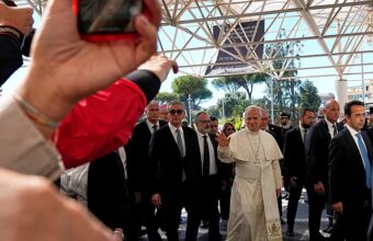 Pape Léon XIV après son opération à l’hôpital Gemelli de Rome