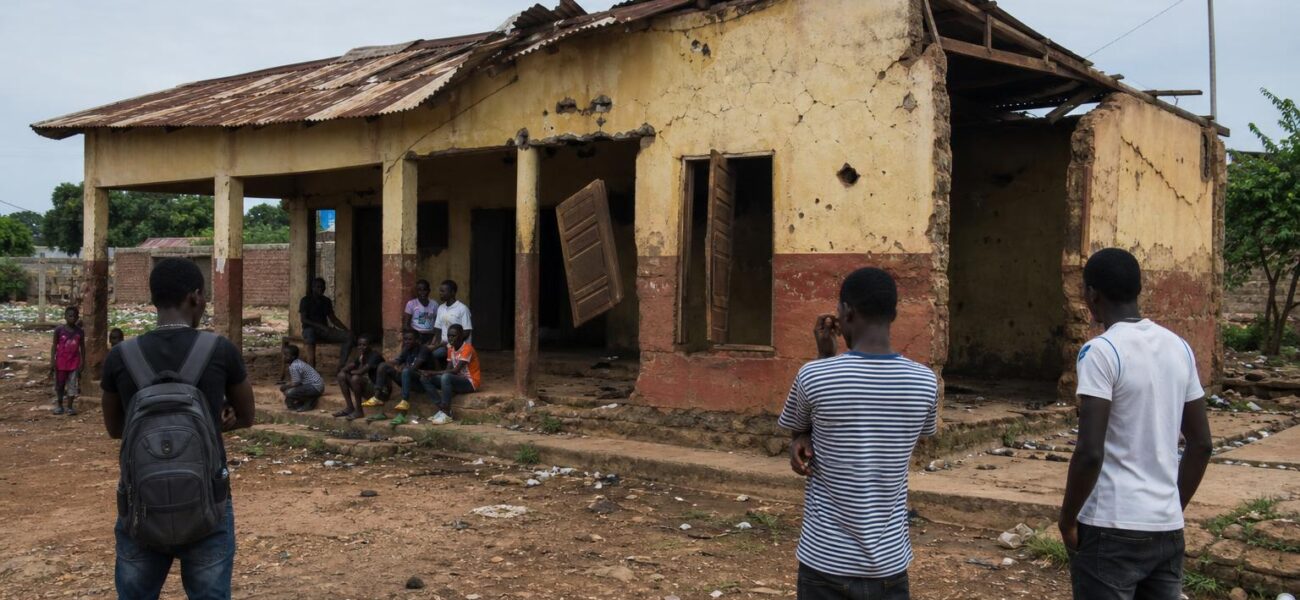 Maison des jeunes de Soromaya présentant des signes de dégradation